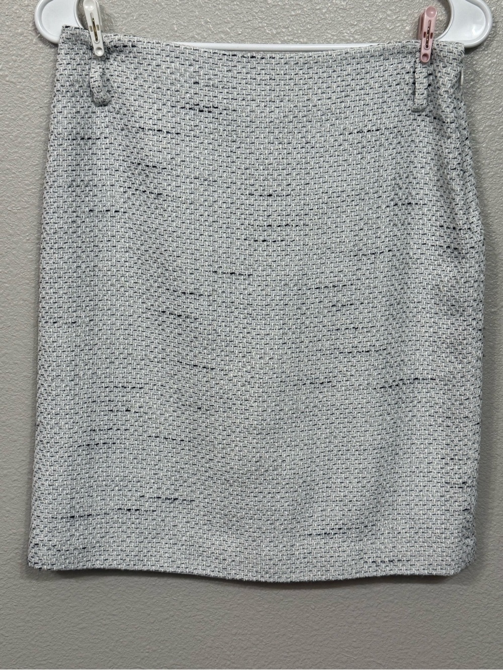 White House Black Market White Tweed Pencil Skirt Lined Size 2